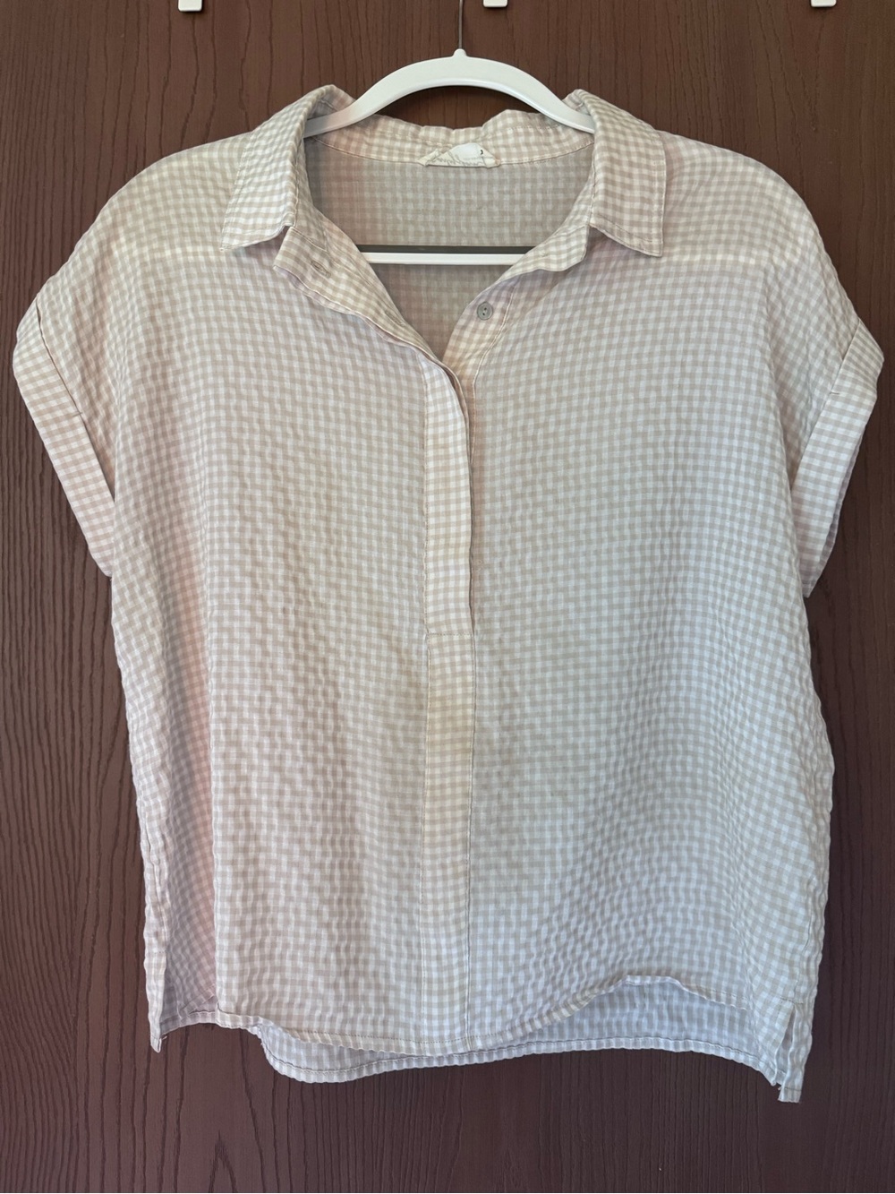 Carly Jean Los Angeles Checkered Short-Sleeve Blouse
